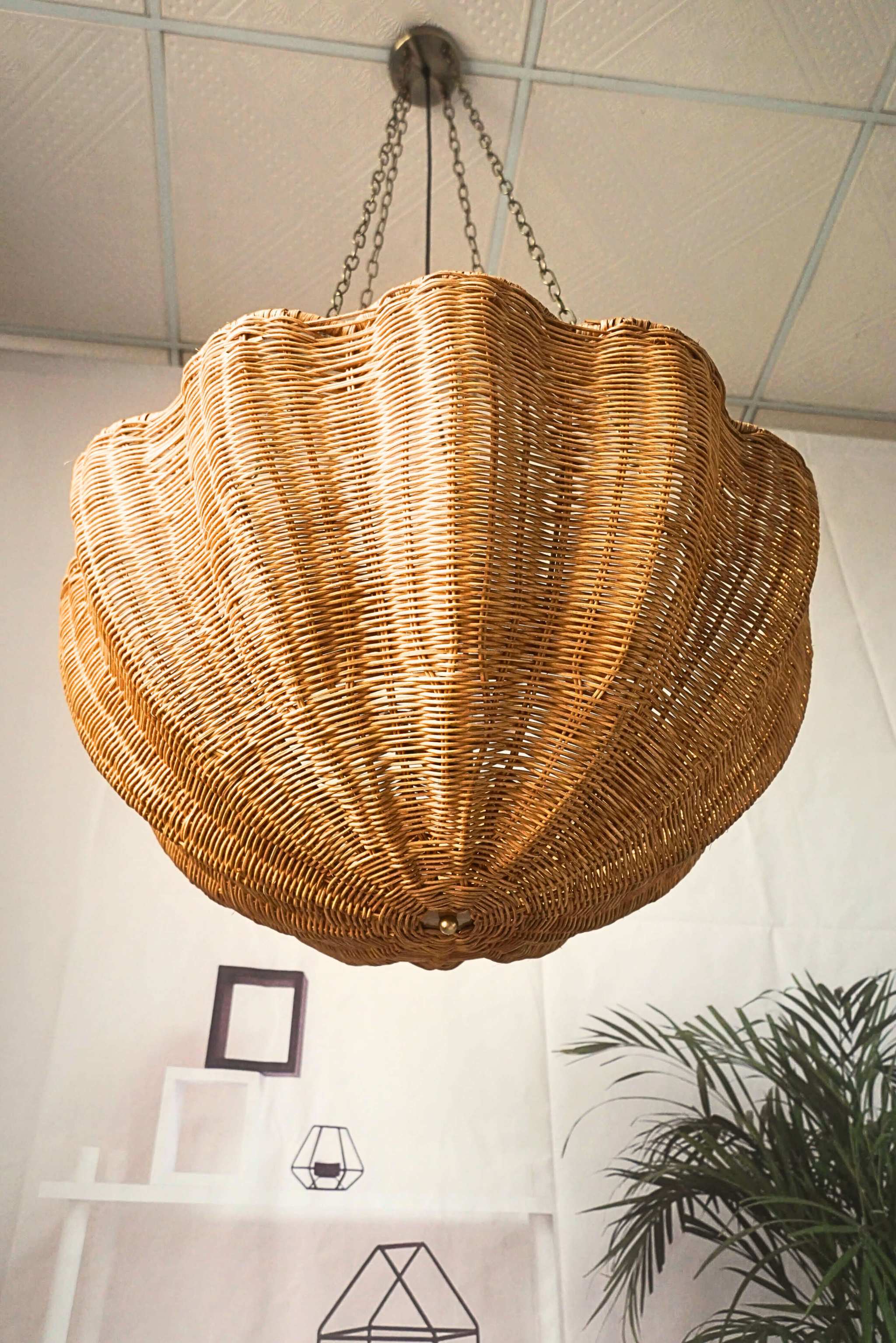 Rattan hanging basket lamp chandelier with chain, natural woven design, eco-friendly lighting.